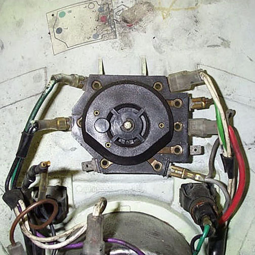 How To Replace Lambretta Ignition Switch  : Looking For A Solution, I Found A Video On Youtube Describing How To Replace The Switch Tumbler.